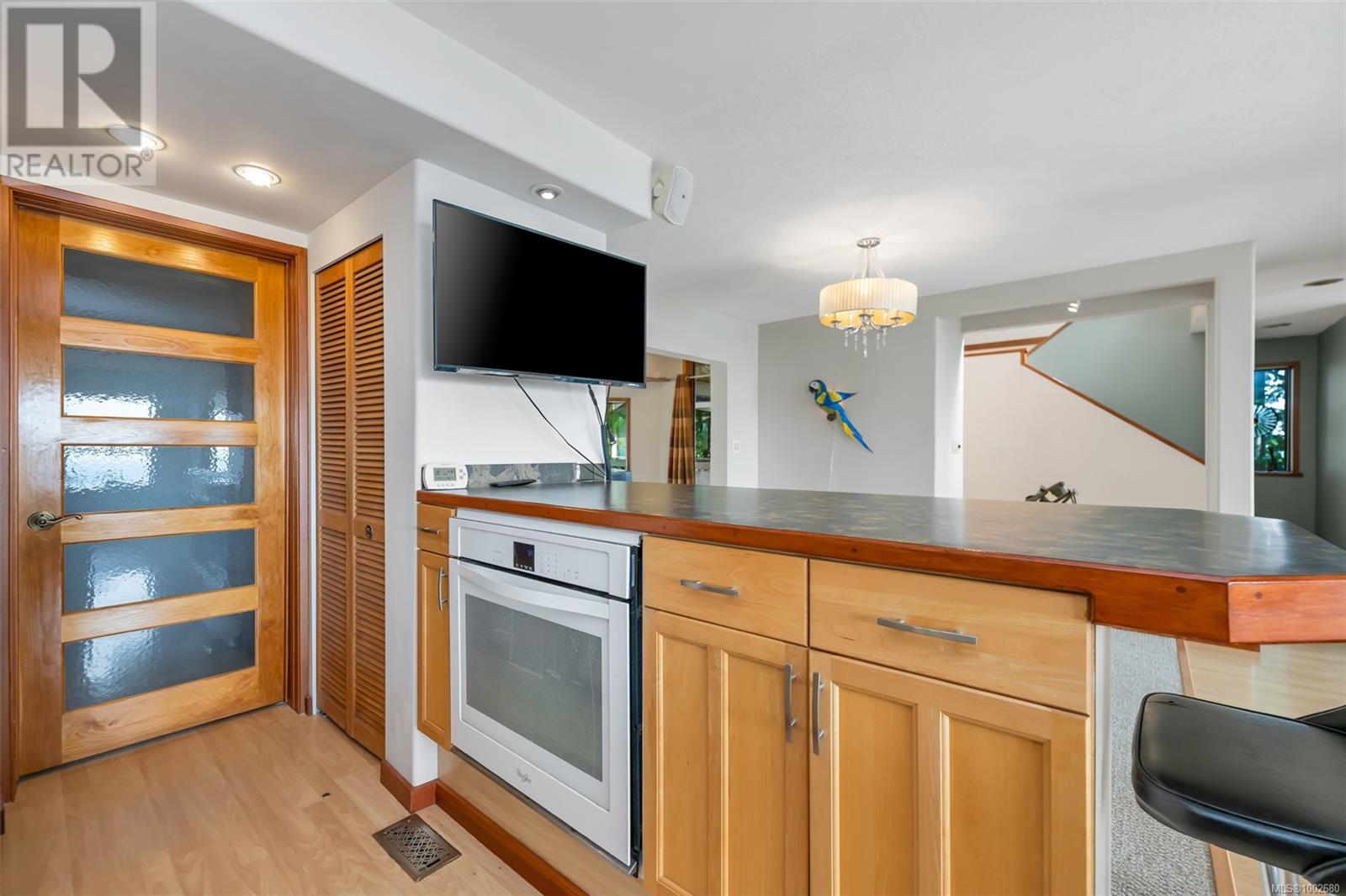 Photo 11 of 780 Cuaulta Cres, Colwood BC