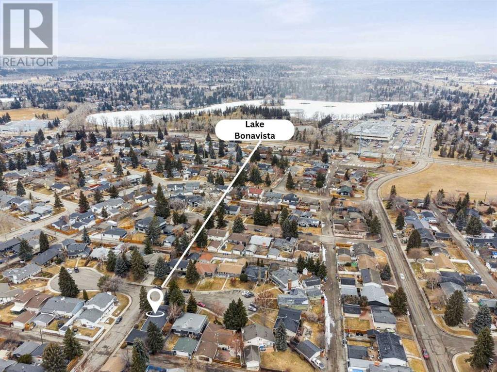 87 Lake Geneva Place SE, Calgary, Alberta