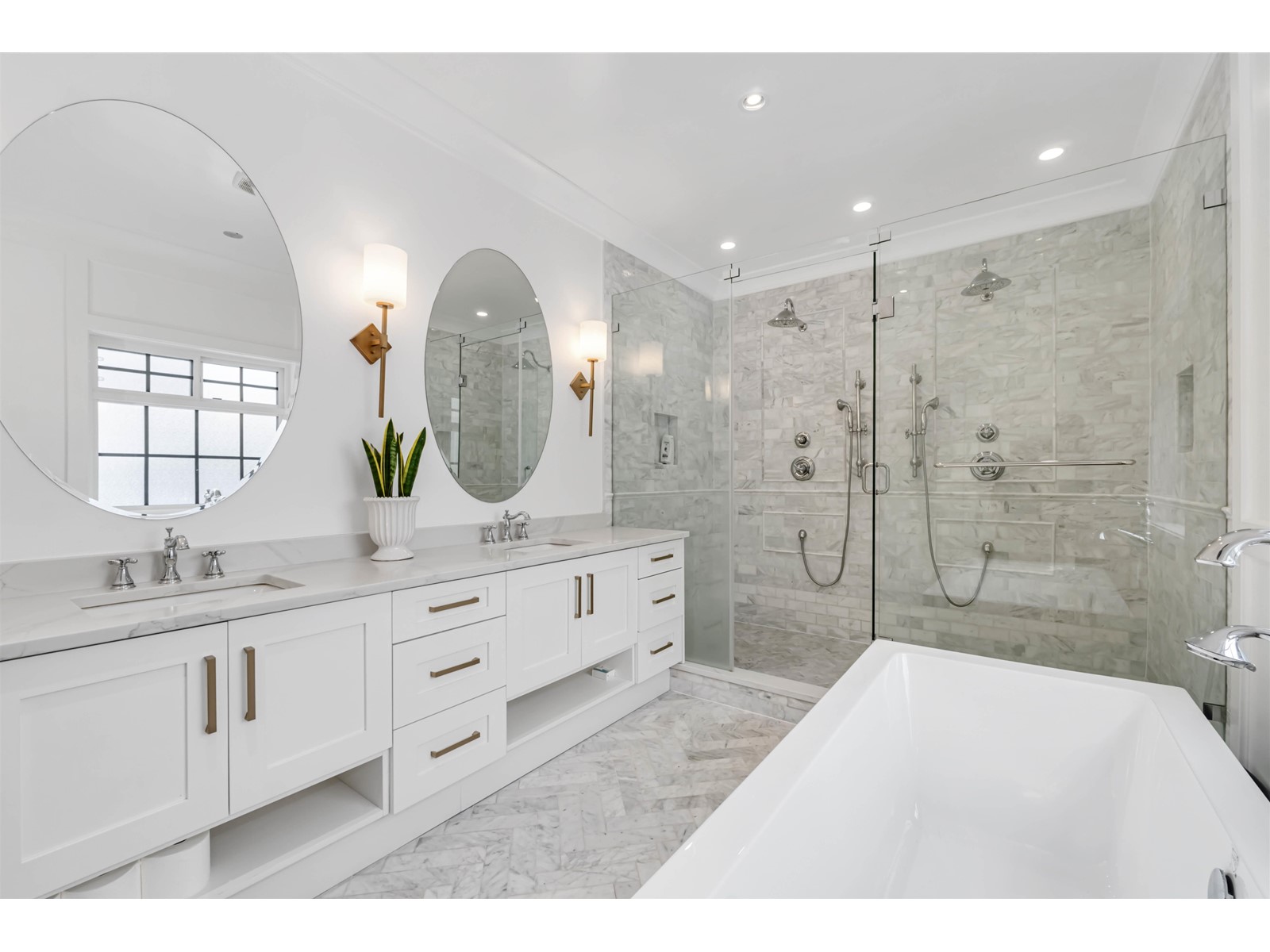 1577 131 STREET, Surrey
