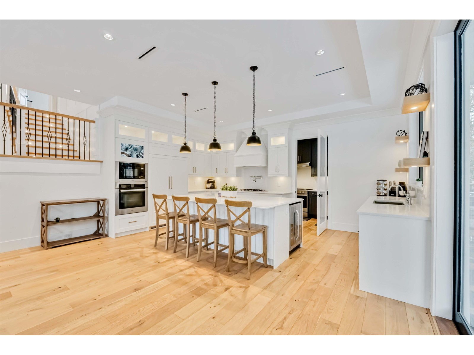 1577 131 STREET, Surrey