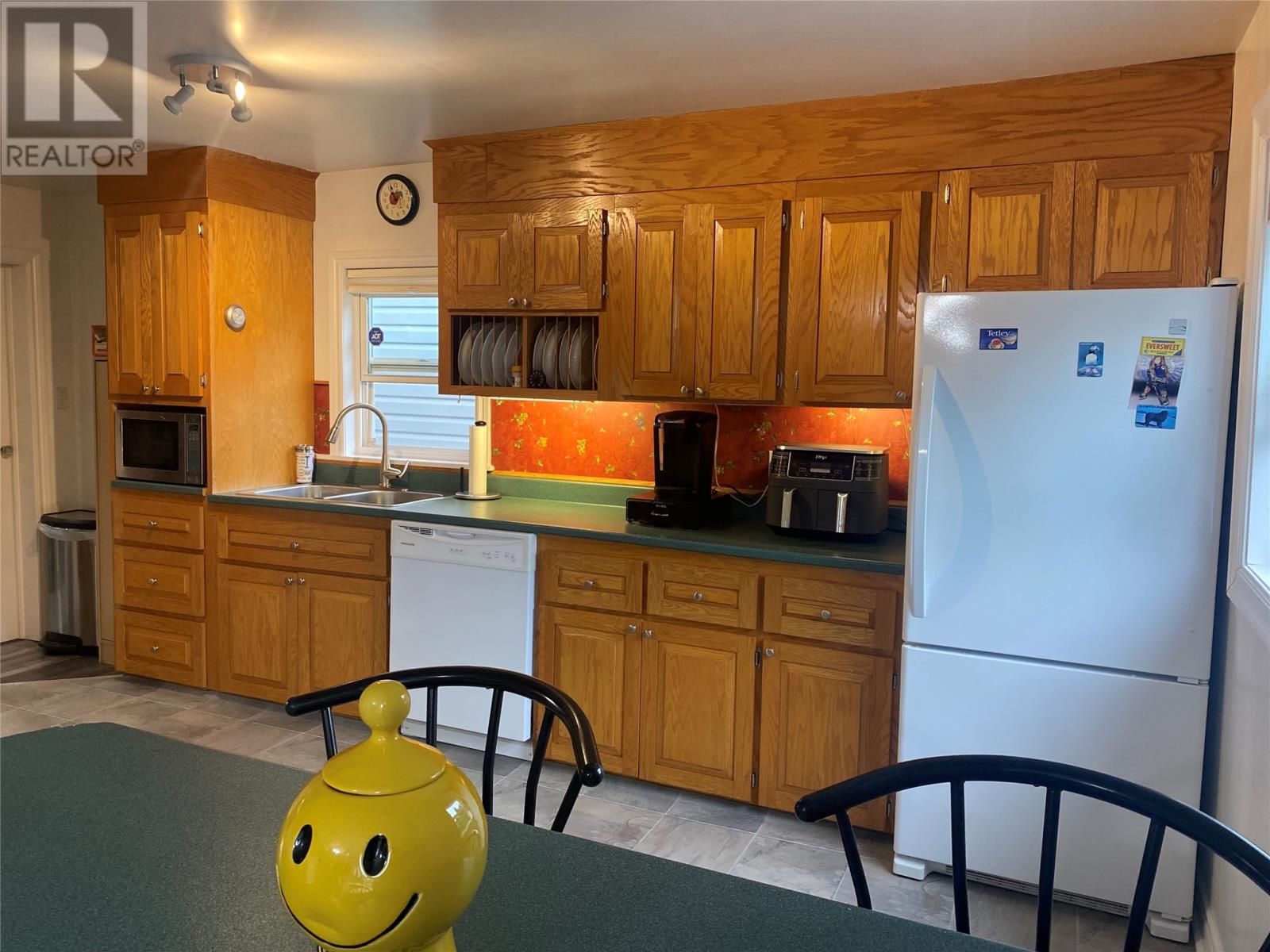 32-34 Hynes Road - 4