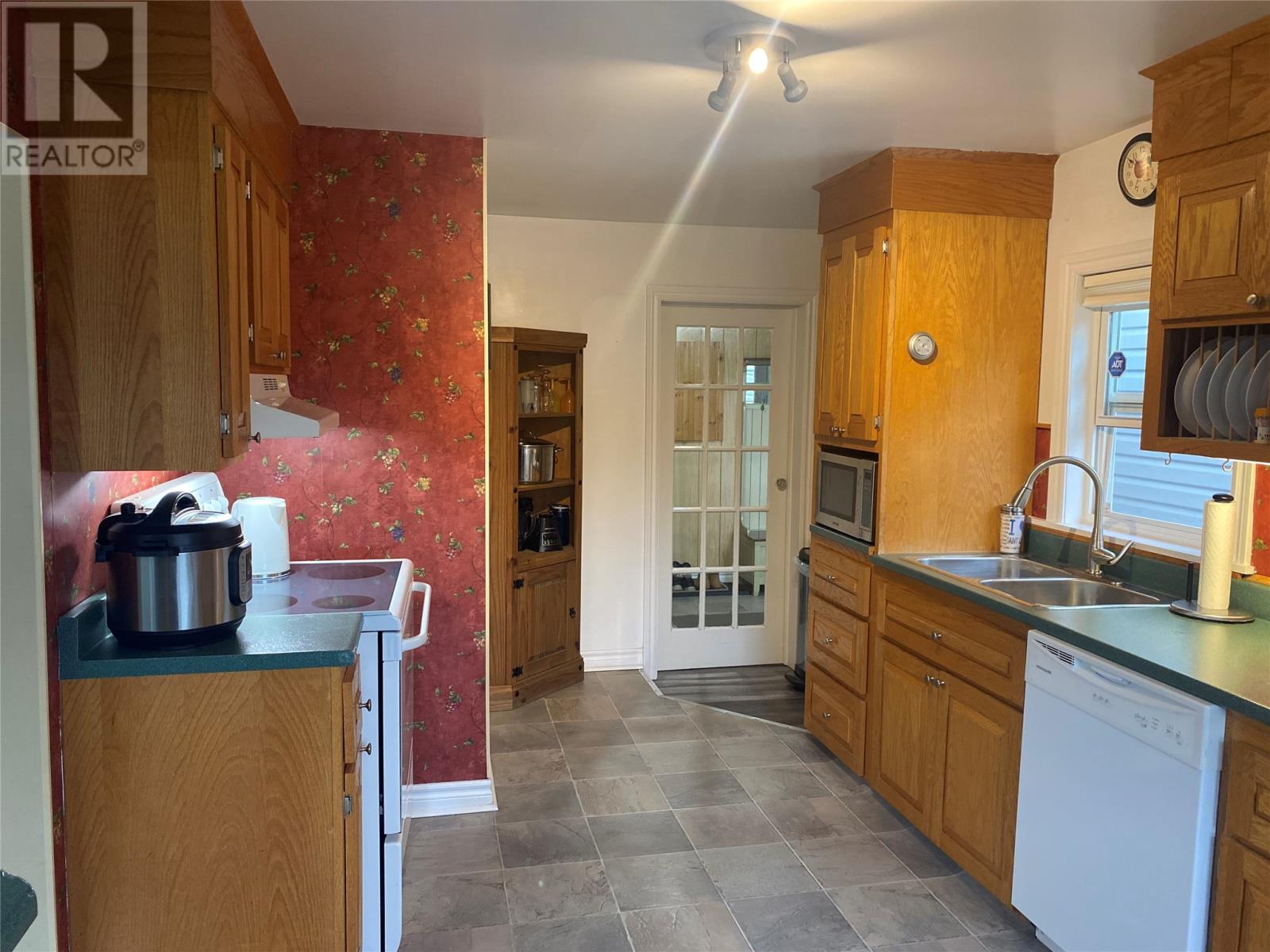 32-34 Hynes Road - 7