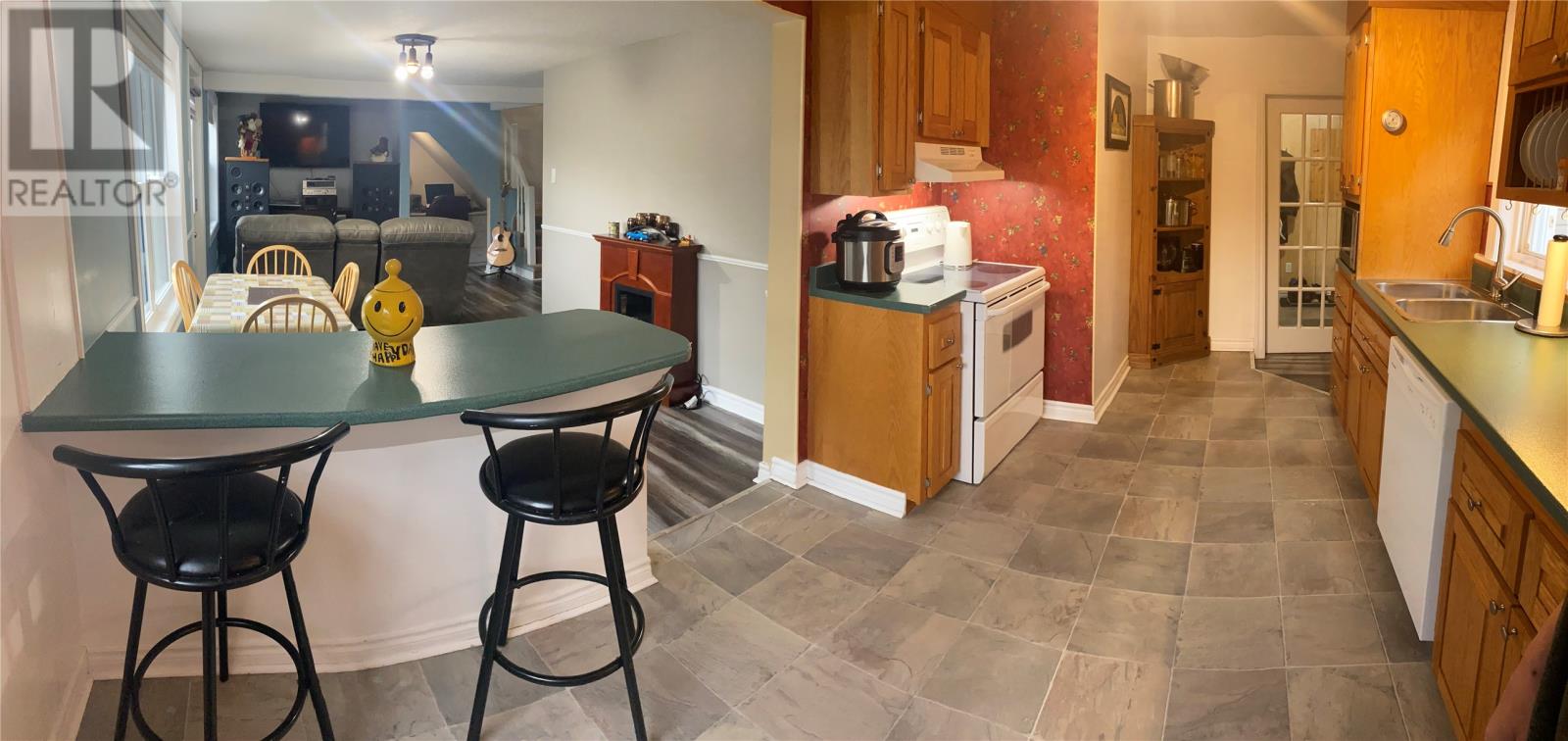 32-34 Hynes Road - 8