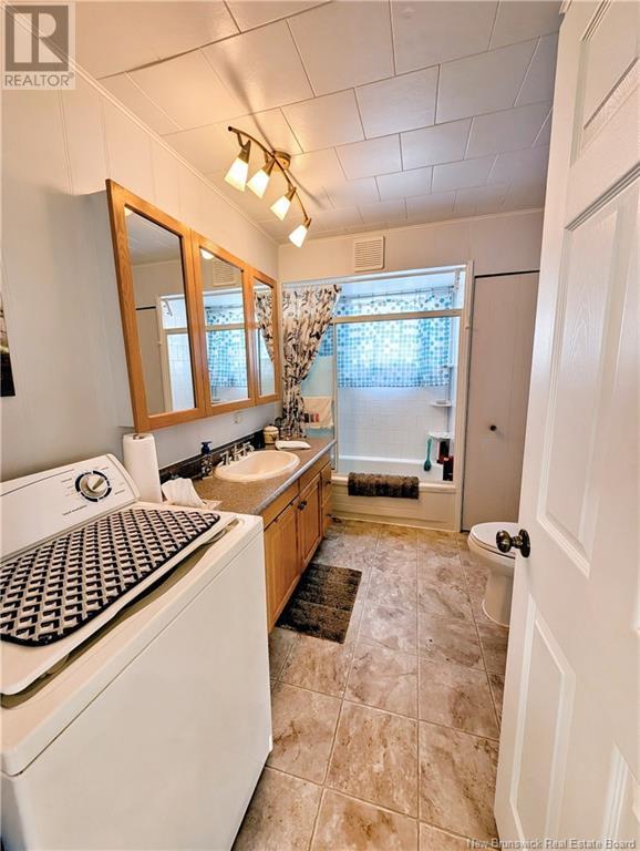 Photo 8 of 506 Rue Acadie, Grandeanse NB