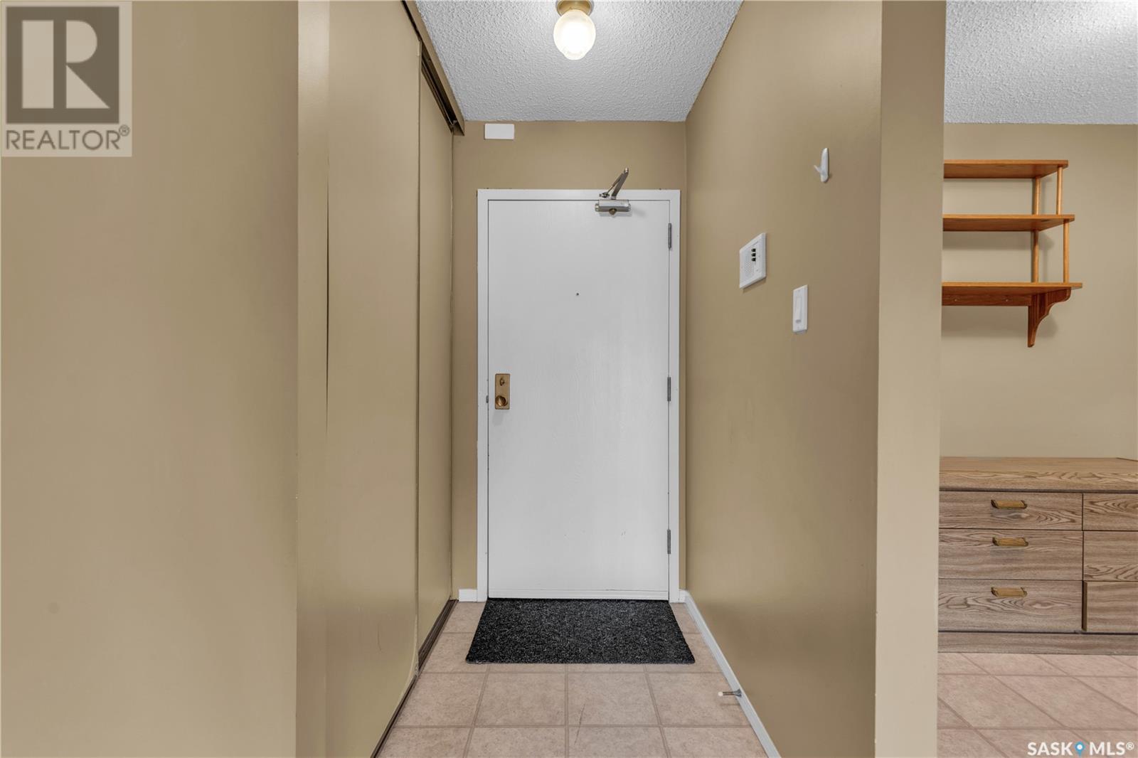 Single Family House Low rise for Sale in   Tait COURT Saskatoon 