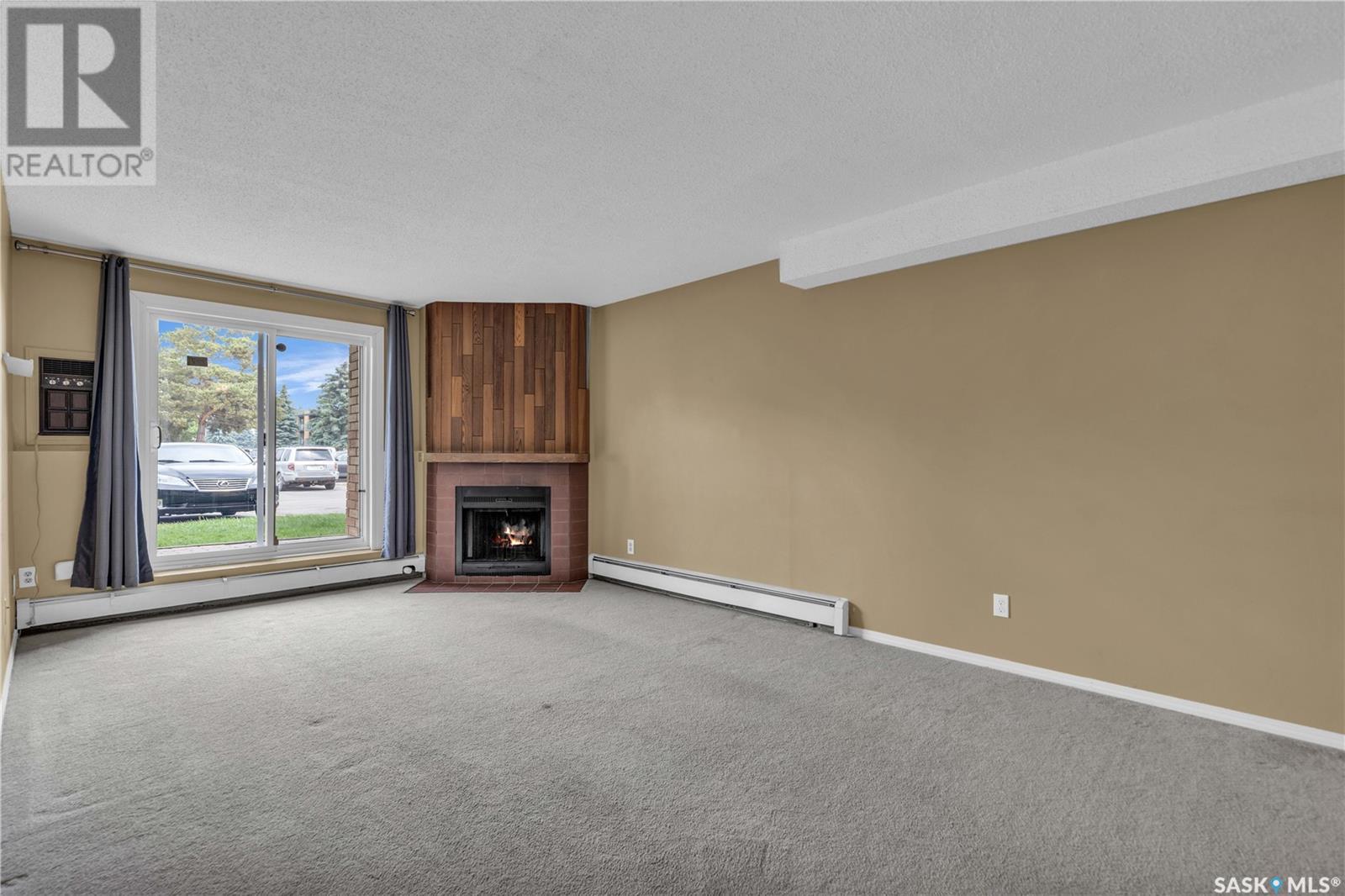 Single Family House Low rise for Sale in   Tait COURT Saskatoon 