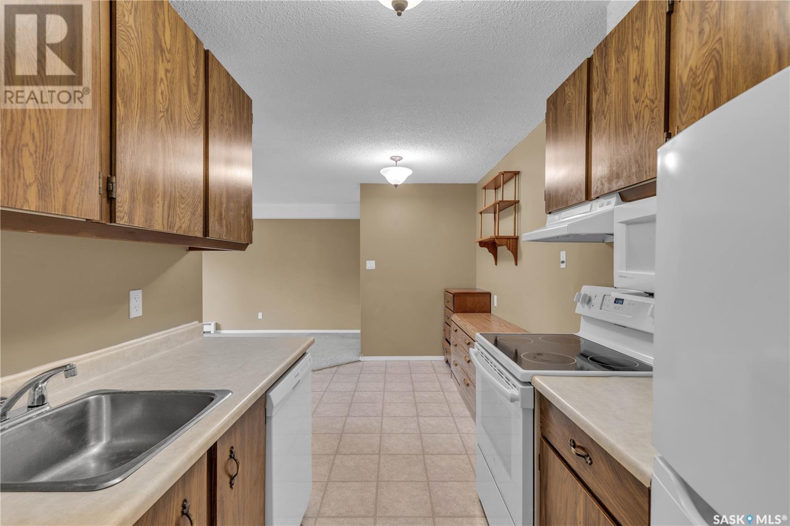 Single Family House Low rise for Sale in   Tait COURT Saskatoon 