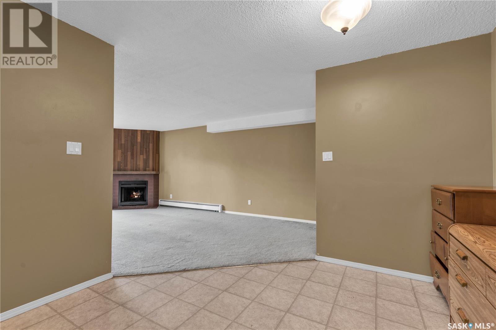 Single Family House Low rise for Sale in   Tait COURT Saskatoon 