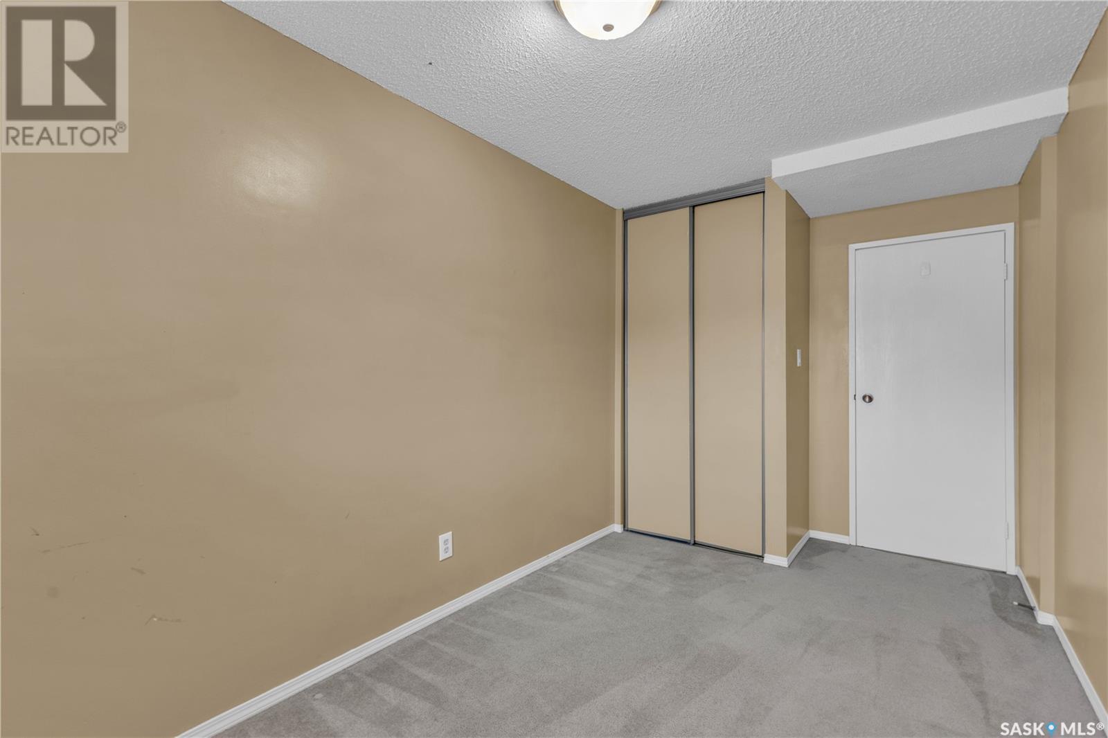 Single Family House Low rise for Sale in   Tait COURT Saskatoon 