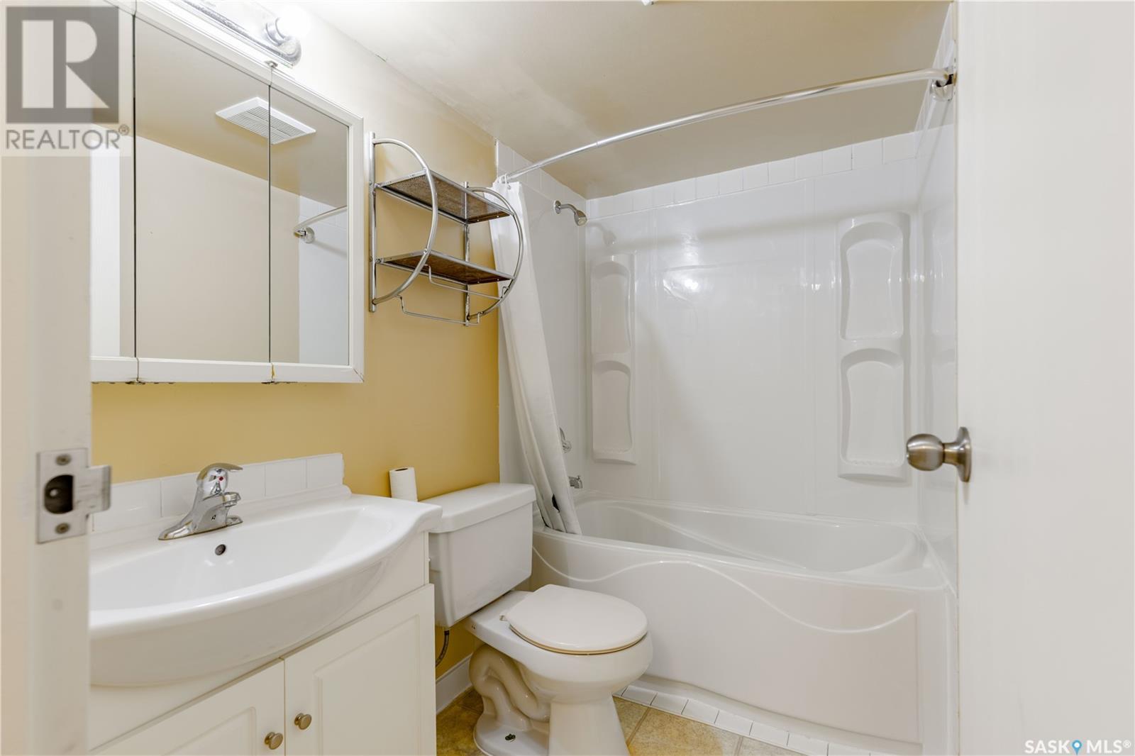 Single Family House Low rise for Sale in   Tait COURT Saskatoon 