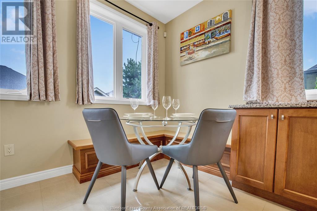 Photo 10 of 12337 Candlewood Drive, Tecumseh ON