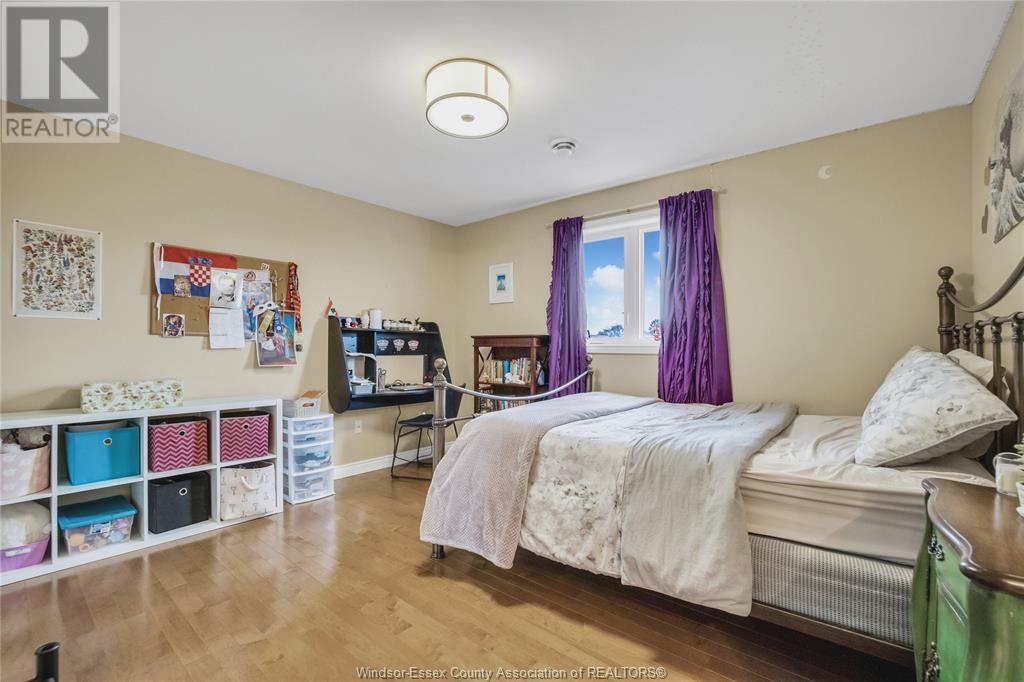 Photo 21 of 12337 Candlewood Drive, Tecumseh ON