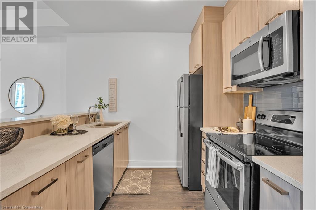 Photo 31 of 150 W Main Street W Unit 910, Hamilton ON