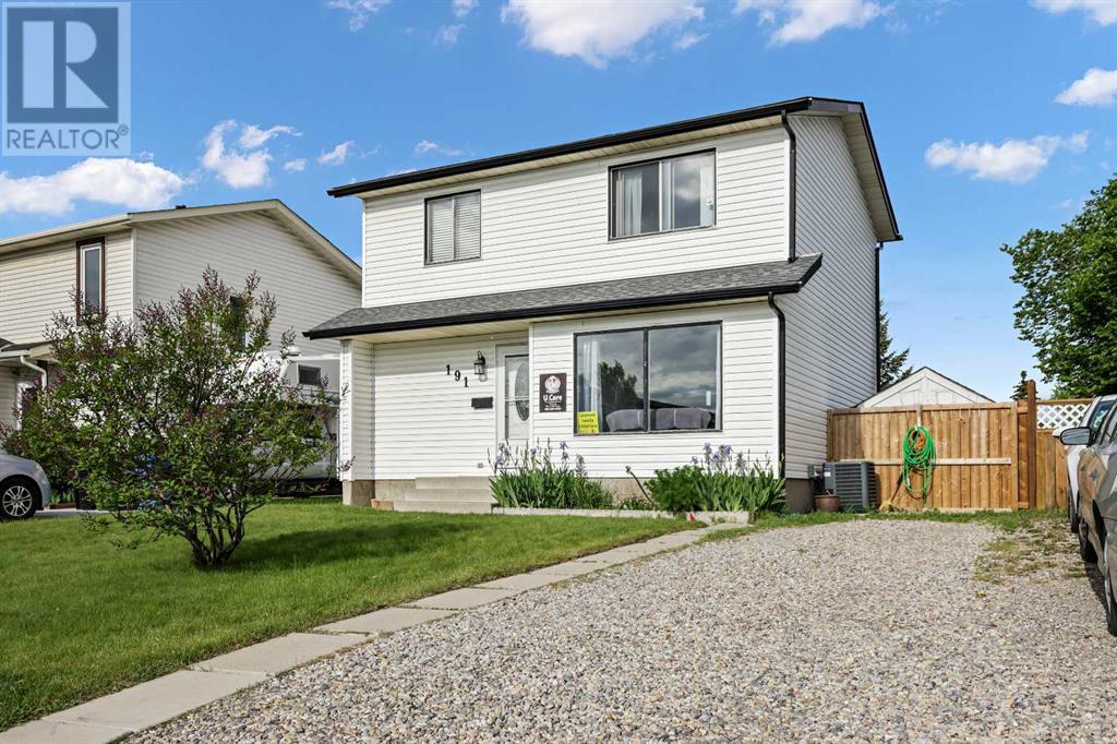 191 Castlebrook Road NE, Calgary, Alberta