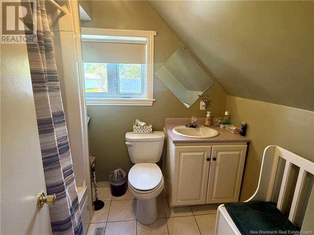 12 Soucy Lane - 27