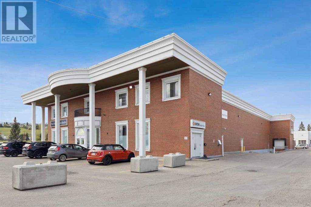 Photo 4 of 67 Glenbrook Place Sw, Calgary AB
