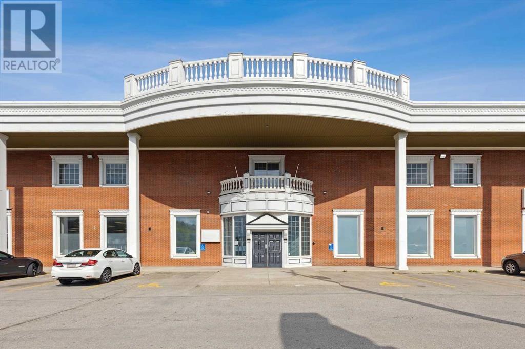 Photo 1 of 67 Glenbrook Place Sw, Calgary AB