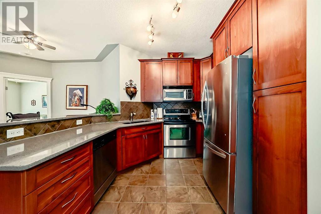 Single Family House for Sale in   Discovery Ridge Close SW Discovery Ridge Calgary 
