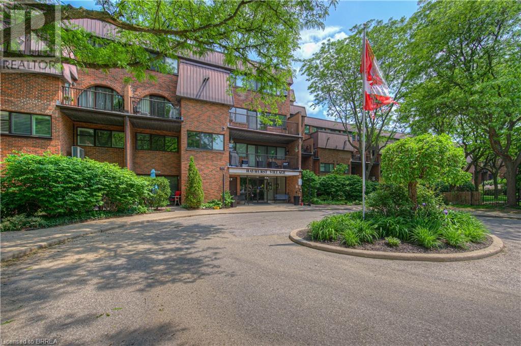 Photo 1 of 36 Hayhurst Road Unit 315, Brantford ON