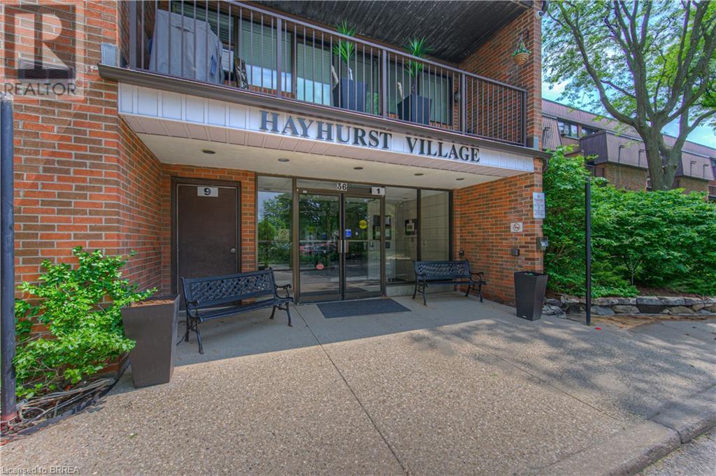 Photo 2 of 36 Hayhurst Road Unit 315, Brantford ON