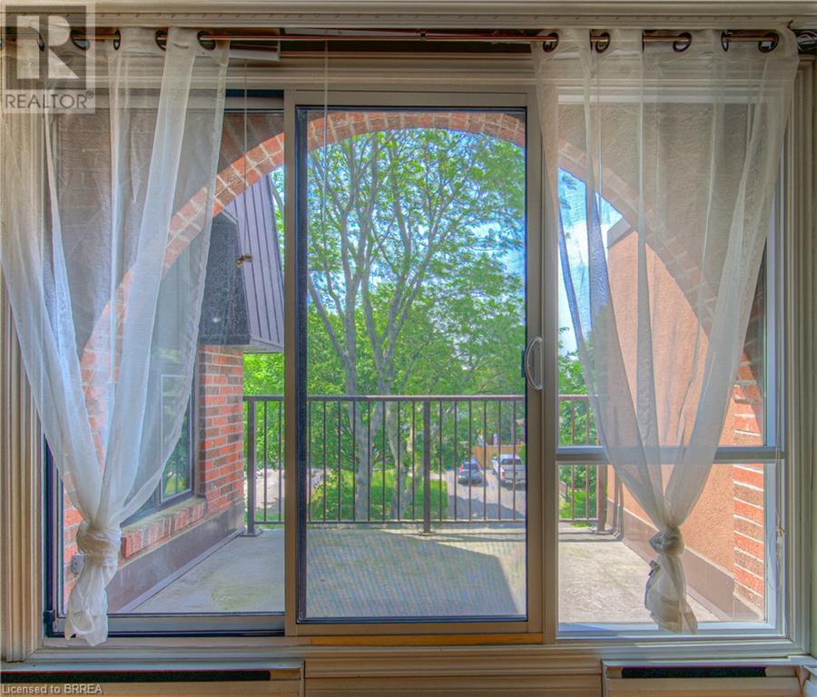 Photo 20 of 36 Hayhurst Road Unit 315, Brantford ON