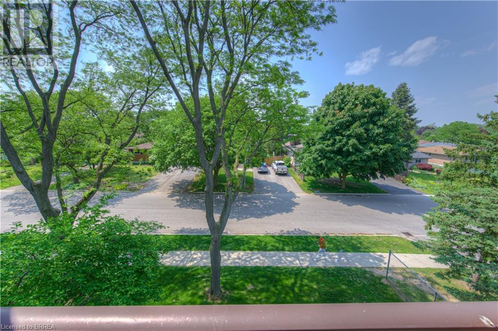 Photo 22 of 36 Hayhurst Road Unit 315, Brantford ON