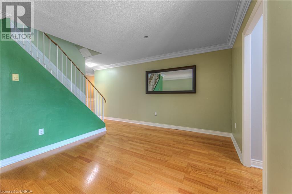 Photo 24 of 36 Hayhurst Road Unit 315, Brantford ON