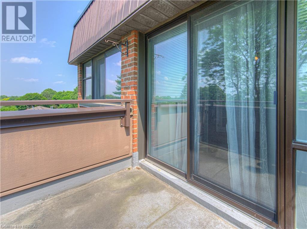 Photo 35 of 36 Hayhurst Road Unit 315, Brantford ON