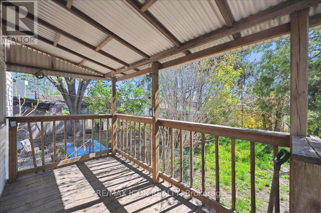 Photo 32 of 356 Fairfield Avenue, Hamilton ON