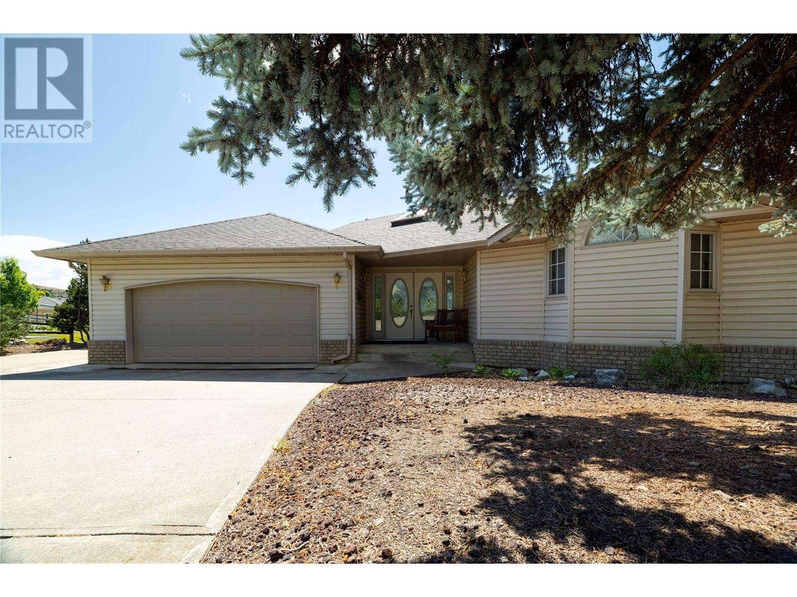 8827 Michael Drive, Coldstream