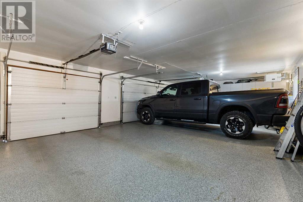 Single Family House Bungalow for Sale in  Kerwood Crescent Kelvin Grove Calgary 