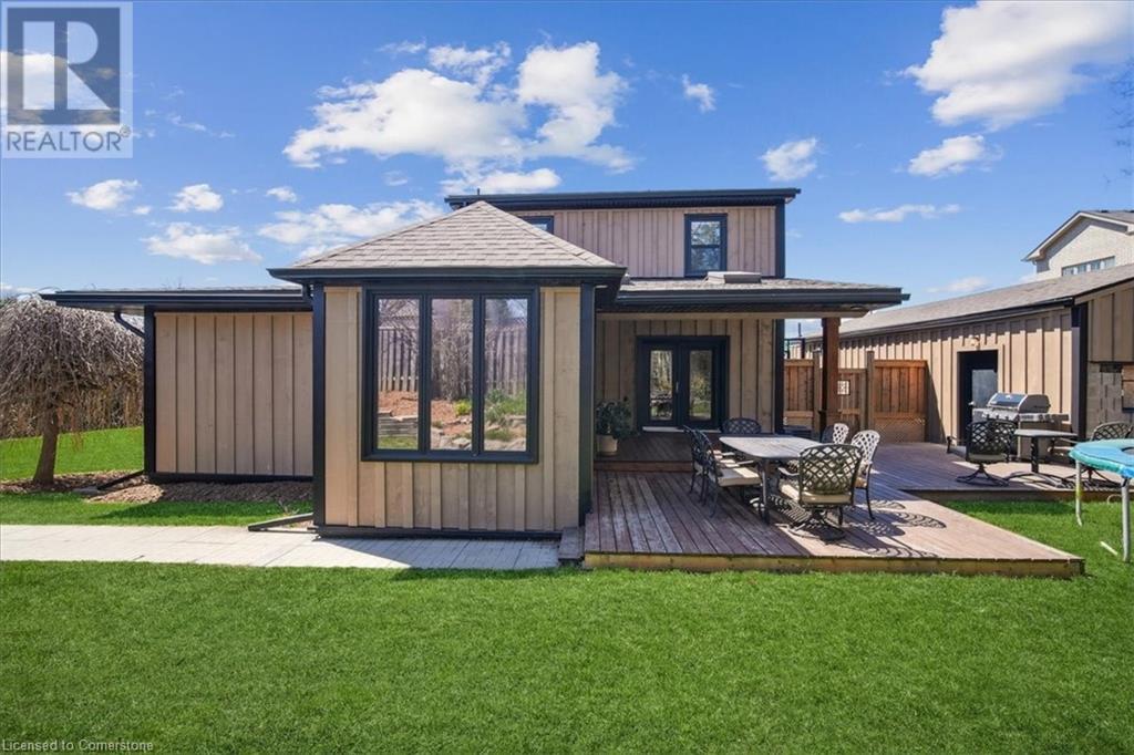Photo 22 of 1425 Plains Road W, Burlington ON