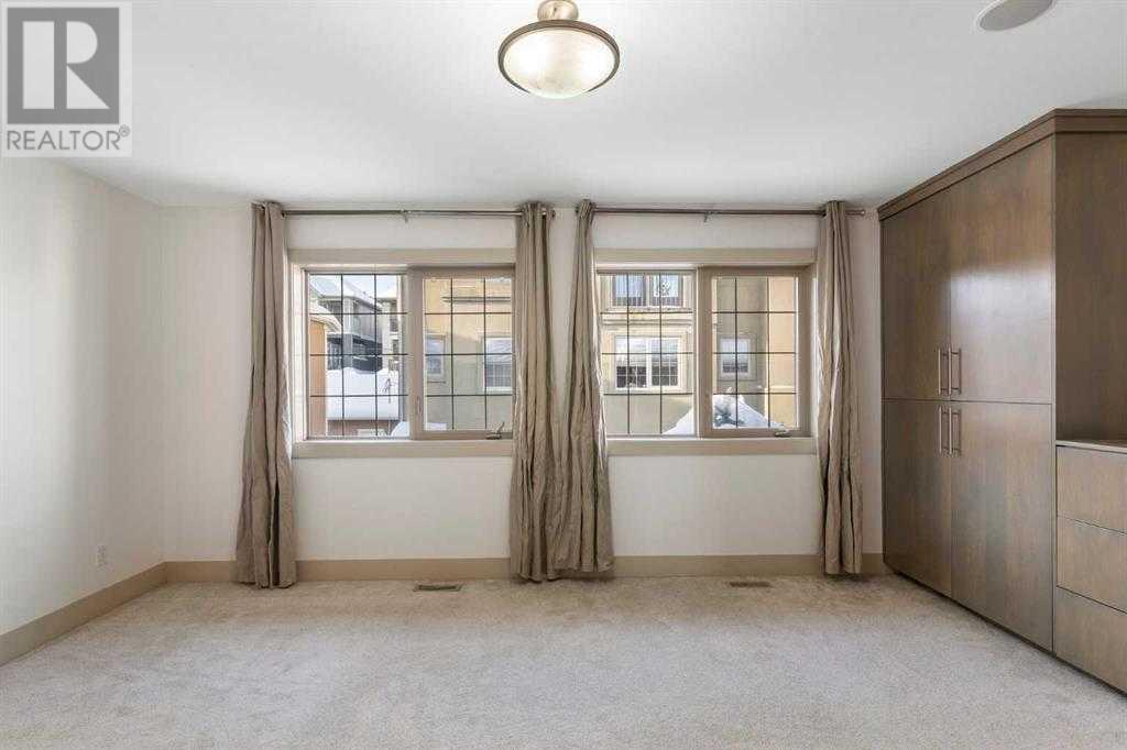 Single Family House for Sale in    Street SW Killarney/Glengarry Calgary 