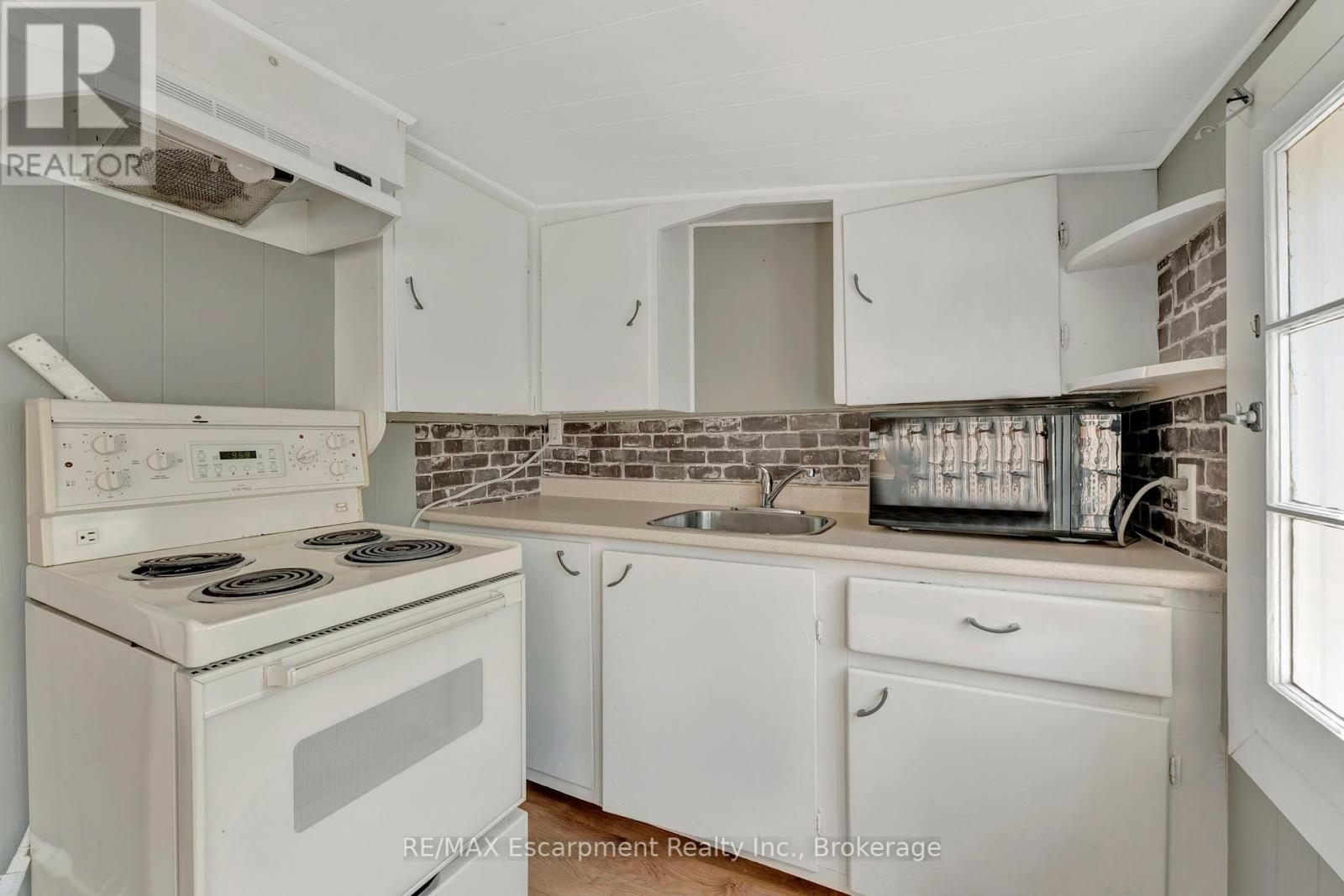 306 ST. PATRICK STREET - 46