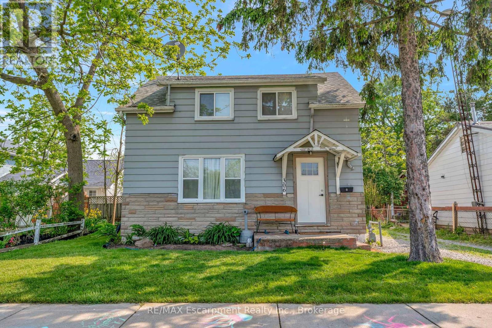 306 ST. PATRICK STREET - 6