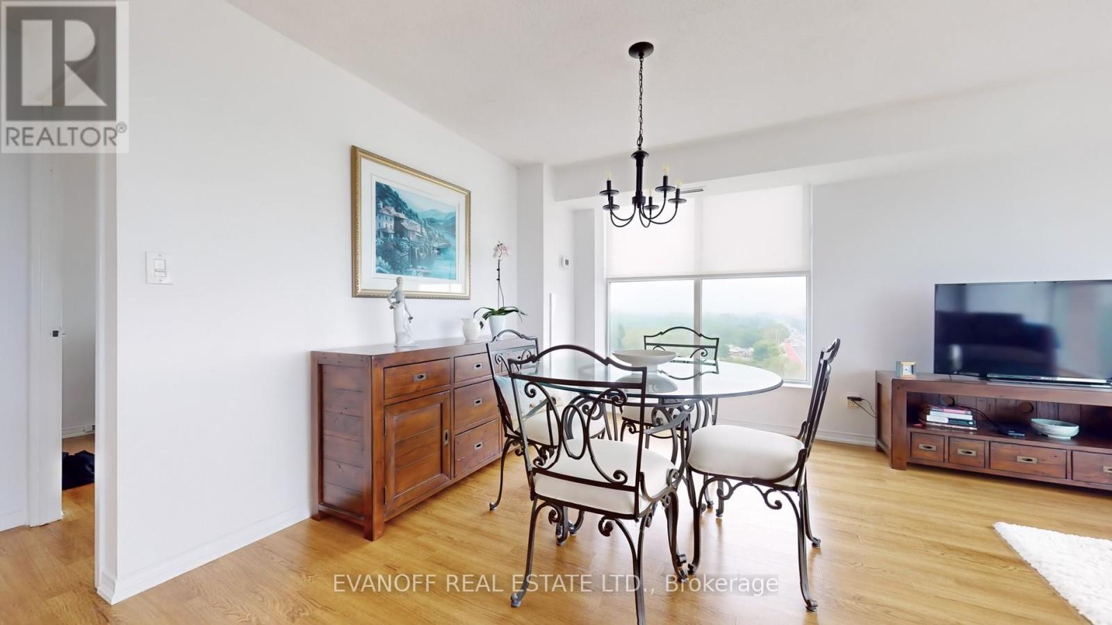 Photo 16 of 904 90 Dale Avenue, Toronto ON