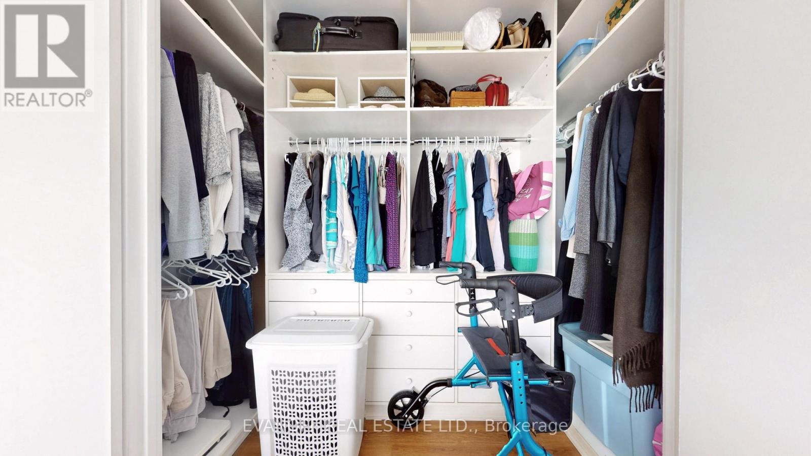 Photo 21 of 904 90 Dale Avenue, Toronto ON