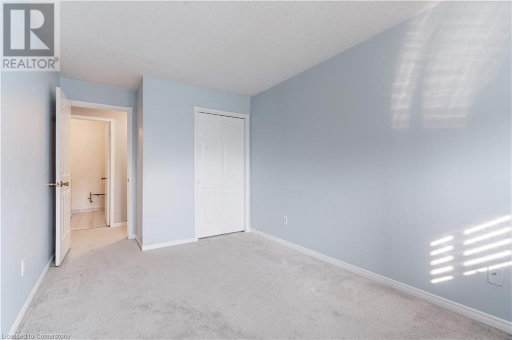 Photo 20 of 3050 Pinemeadow Drive Unit 55, Burlington ON