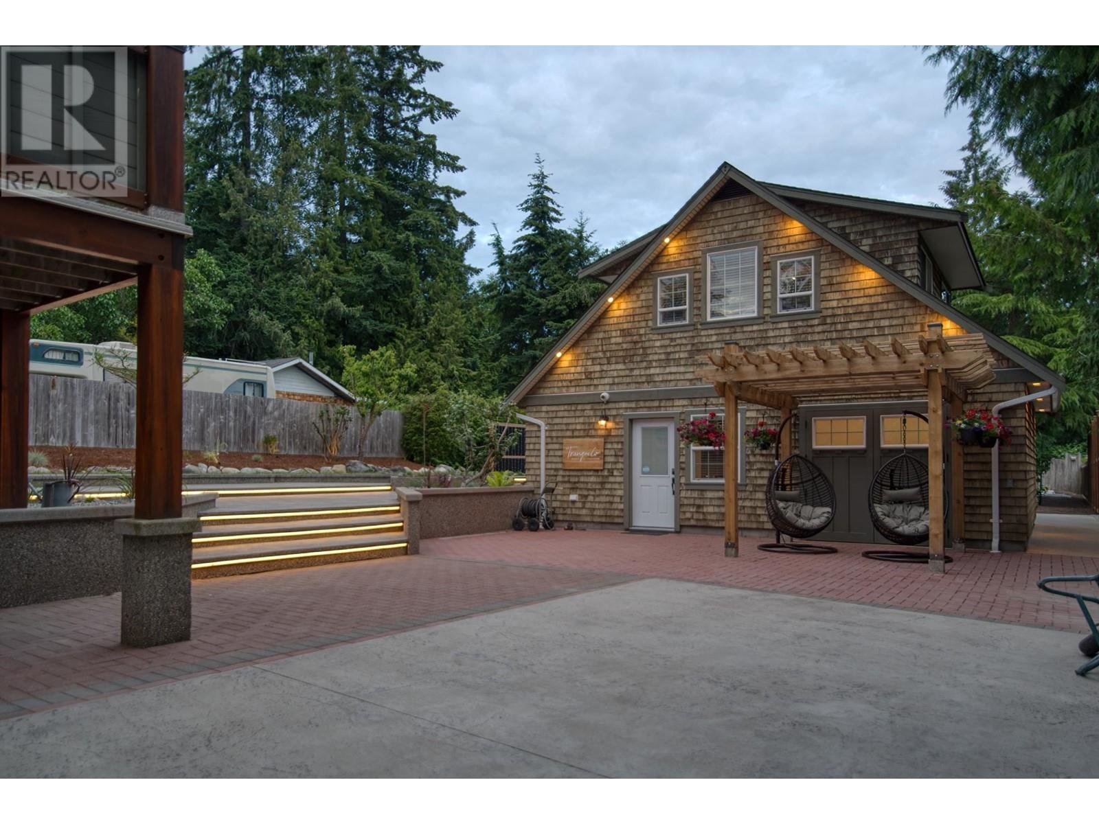 5740-42 NICKERSON ROAD, Sechelt