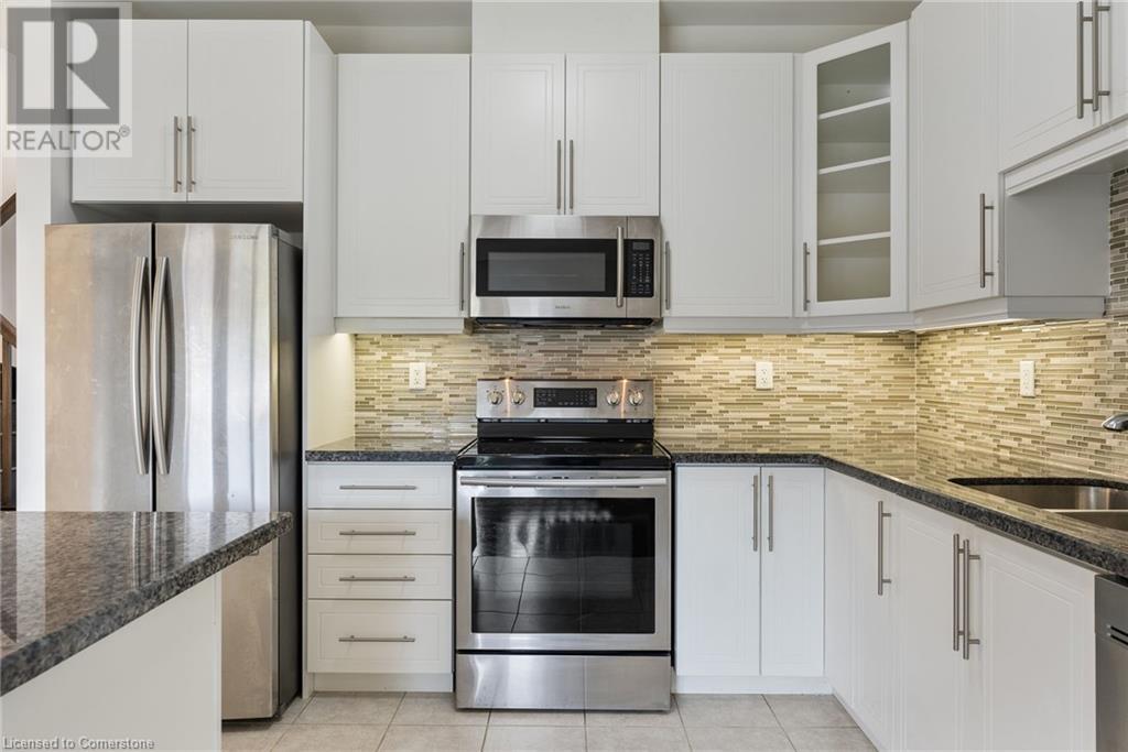 Photo 10 of 68 Dodman Crescent, Ancaster ON