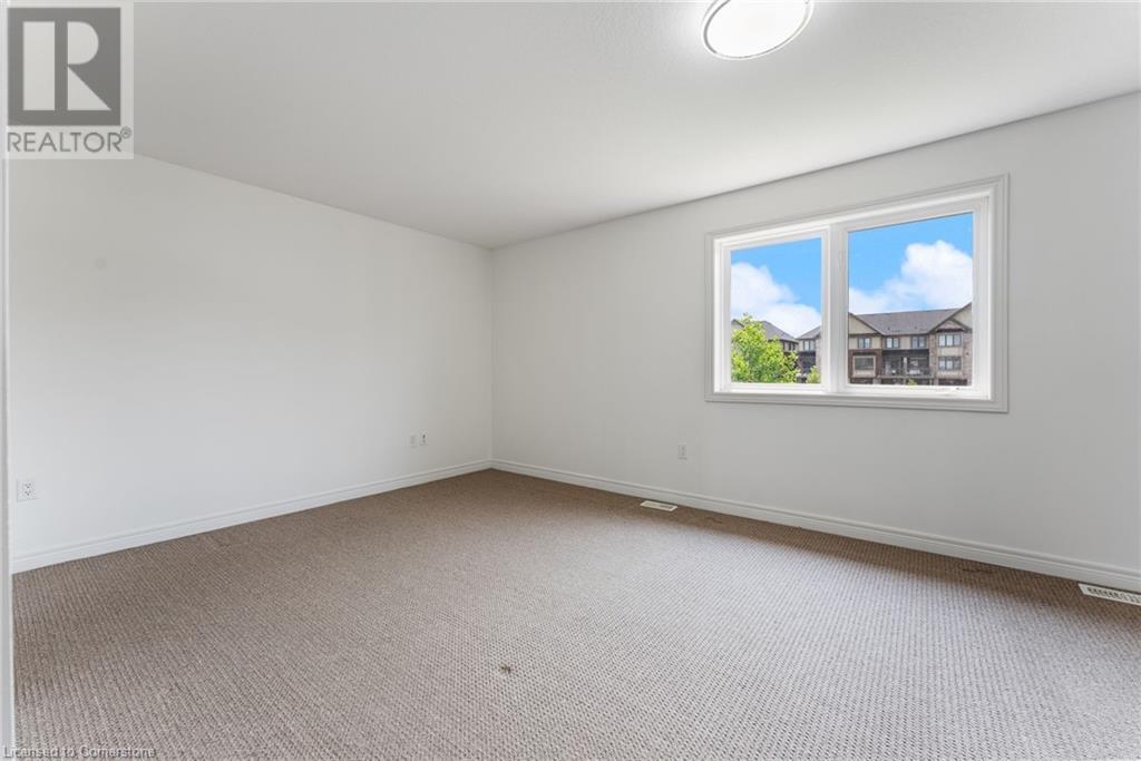 Photo 19 of 68 Dodman Crescent, Ancaster ON