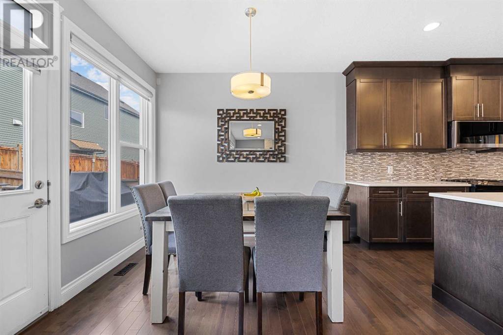 Single Family House for Sale in  Sherwood Square NW Sherwood Calgary 