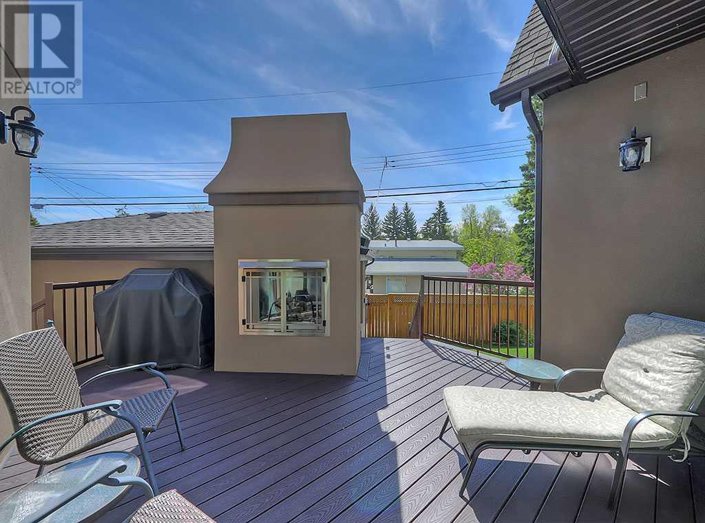 Single Family House for Sale in  Rosetree Road NW Rosemont Calgary 