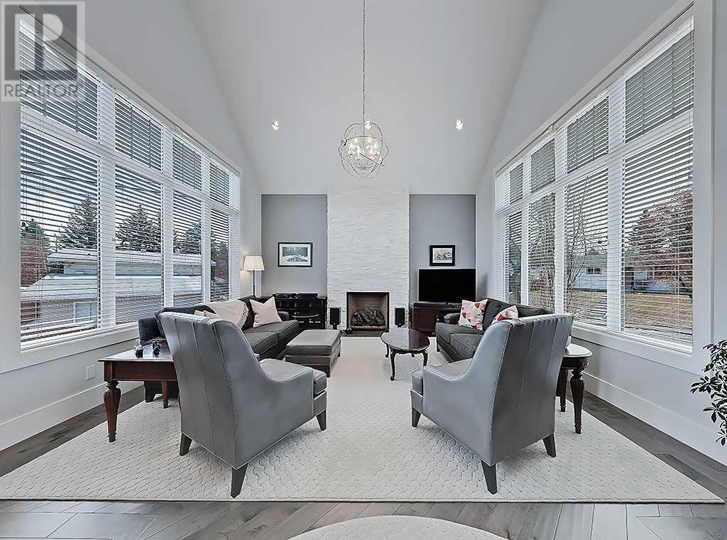 Single Family House for Sale in  Rosetree Road NW Rosemont Calgary 
