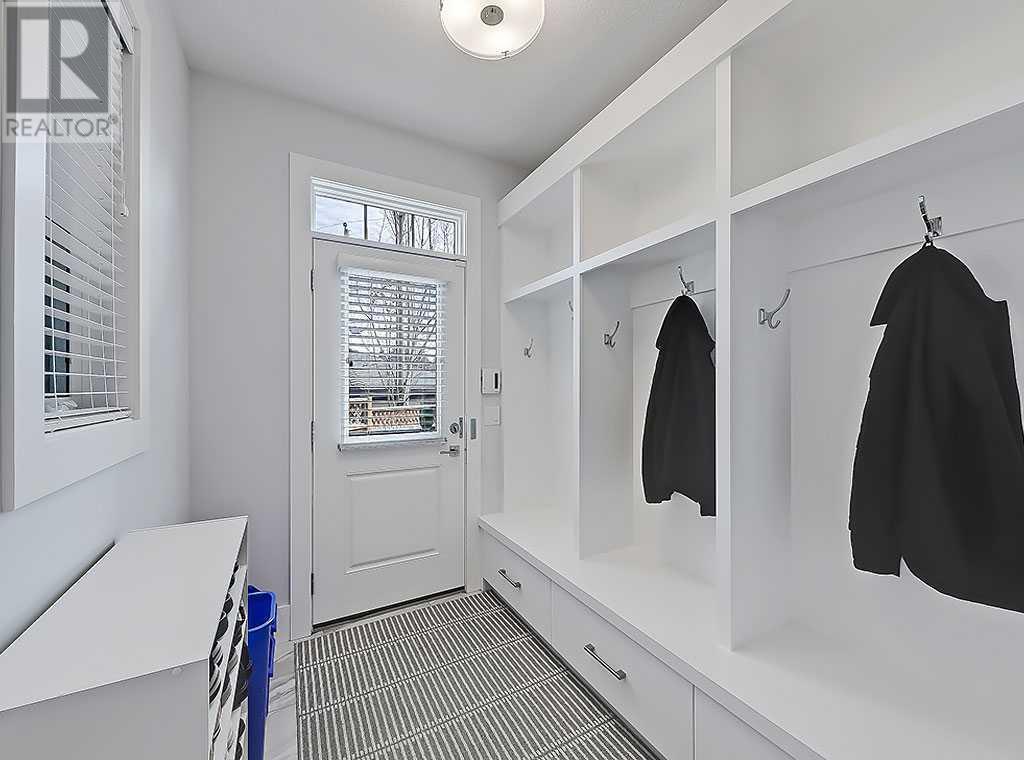 Single Family House for Sale in  Rosetree Road NW Rosemont Calgary 