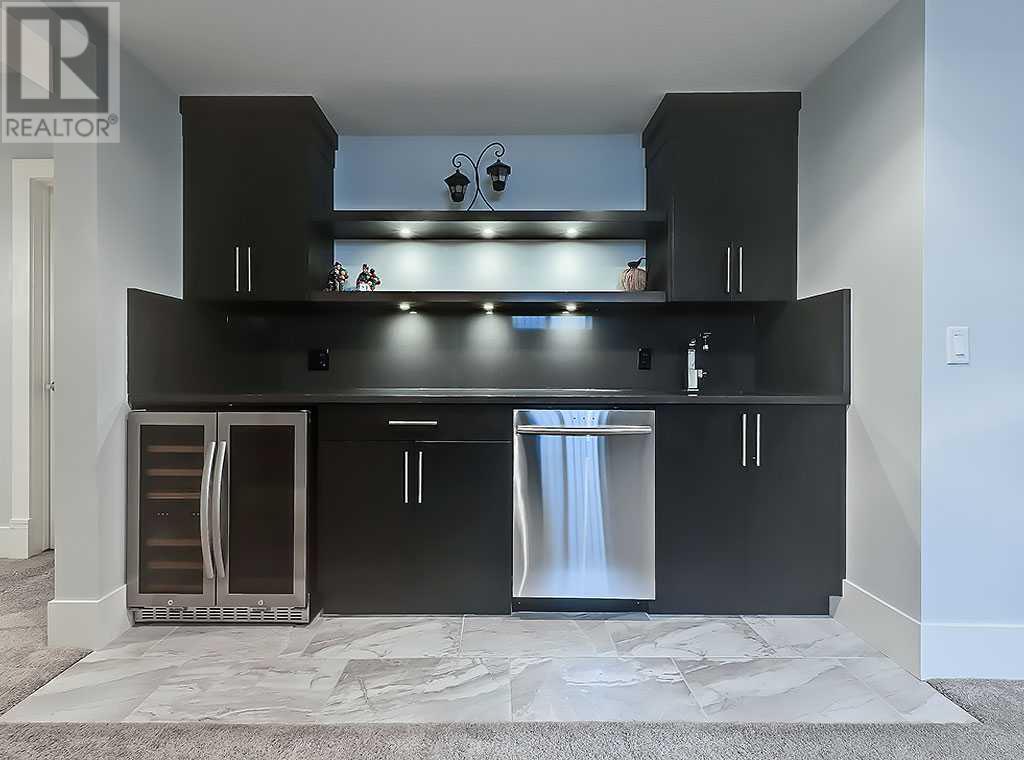 Single Family House for Sale in  Rosetree Road NW Rosemont Calgary 