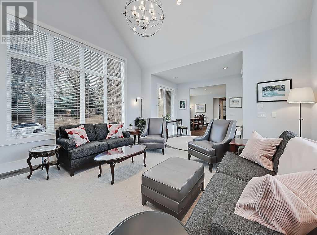Single Family House for Sale in  Rosetree Road NW Rosemont Calgary 