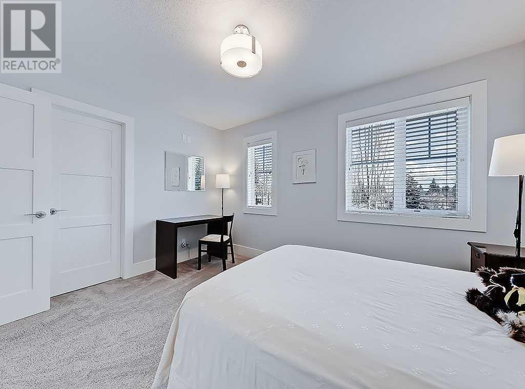 Single Family House for Sale in  Rosetree Road NW Rosemont Calgary 