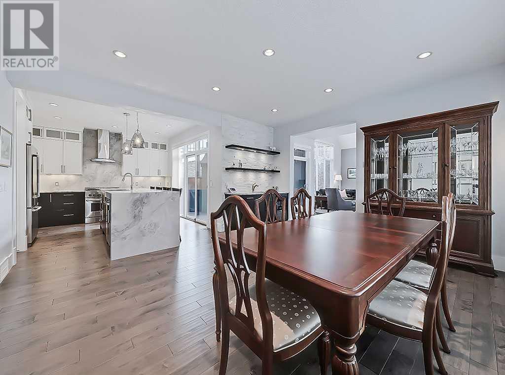 Single Family House for Sale in  Rosetree Road NW Rosemont Calgary 