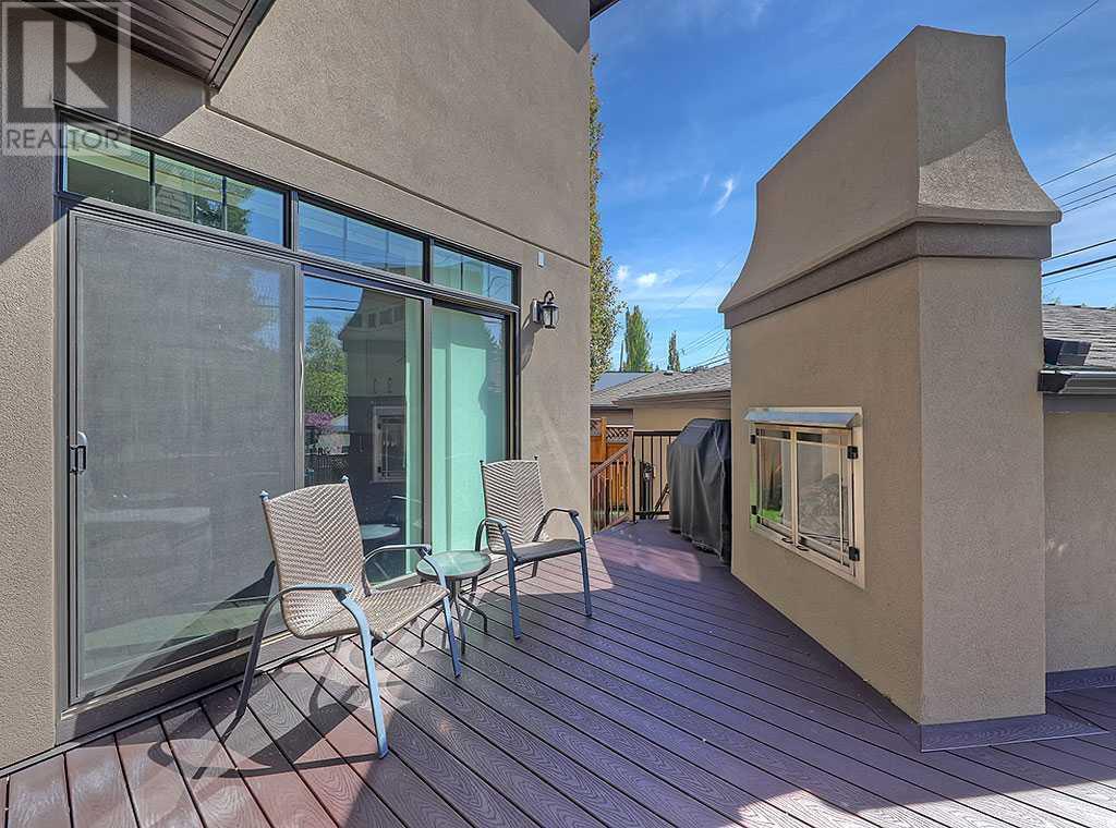 Single Family House for Sale in  Rosetree Road NW Rosemont Calgary 